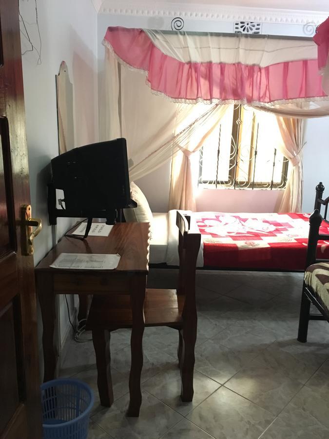 Kutetere Motel Arusha Ngoại thất bức ảnh